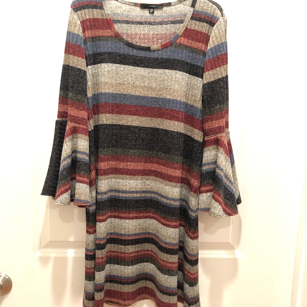 3 for $15 SALE Like New boutique dress, size 4P but fits like a 6
